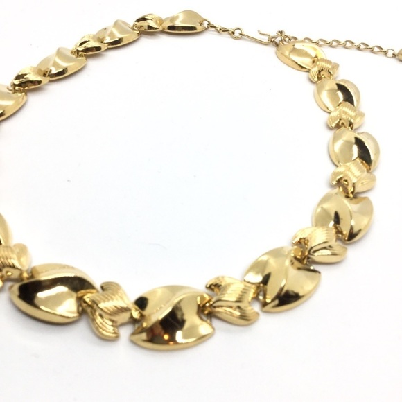 3/$30 VINTAGE 80S GOLD TONE CHUNKY CHAIN NECKLACE TEXTURED MOGUL RUNWAY RETRO - Picture 7 of 12